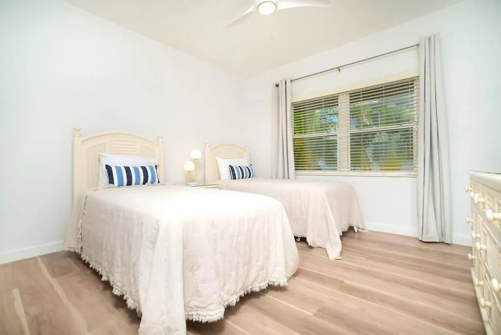 Tamarind Bay Unit # 22 Apartment Seven Mile Beach 0*,